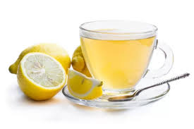 7 Manfaat dan Cara Membuat Air Lemon Hangat di Pagi Hari