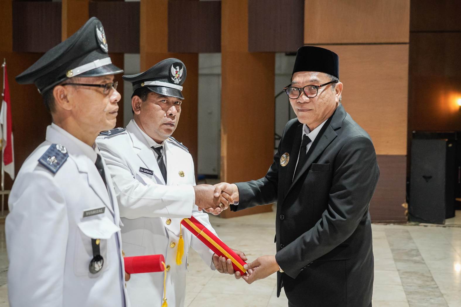 Pesan Bupati Muba untuk 3 Kades Pergantian Antar Waktu yang Baru Dilantik