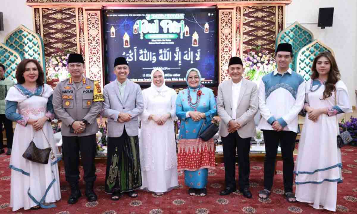 Pj Walikota Palembang Ratu Dewa Open House di Rumah Dinas, Lebaran Idul Fitri 1445 H Bersama Masyarakat