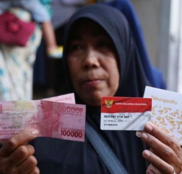 Kamu Masuk Sebagai Penerima Bansos Tahun 2025?  Cek Untuk Pastikan Namamu Ada Atau Tidak Via HP!