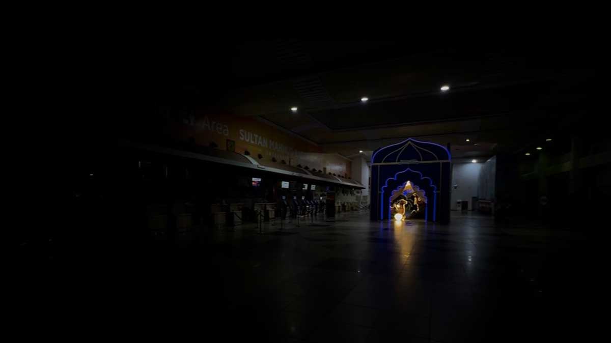 Earth Hour 2026: Bandara SMB II Padamkan Lampu Operasional