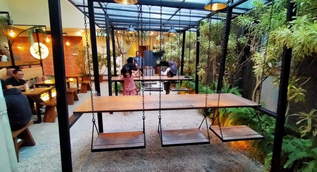 Inilah Kafe Berkonsep Unik di Bandung, Favorit Nongkrong Anak Muda, Bisa Makan Sepuasnya Harga Tetap 