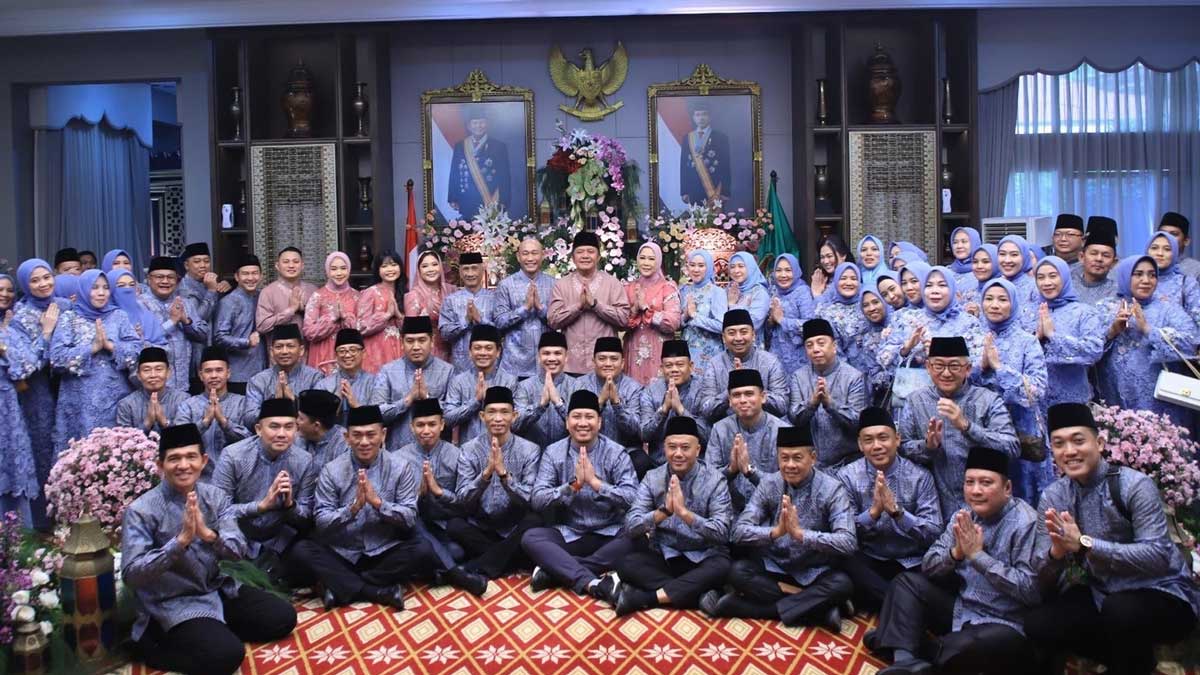 Kepala Daerah di Sumsel Ajak Rombongan 'Serbu' Griya Agung, Respon Herman Deru dan Keluarga...