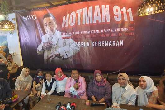 Hotman Paris Temui Korban Pemukulan Oknum Anggota DPRD Palembang 