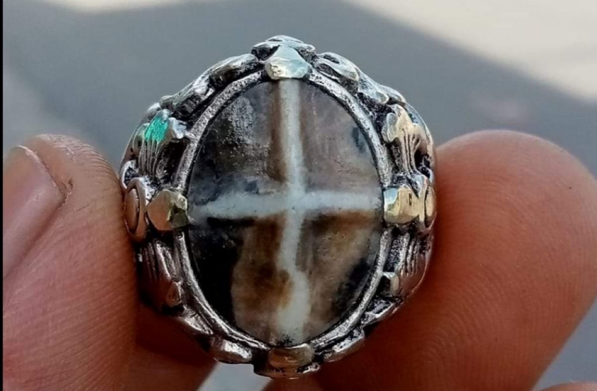 Ini Keunikan Batu Akik Tapak Jalak yang Paling Dicari Oleh Kolektor