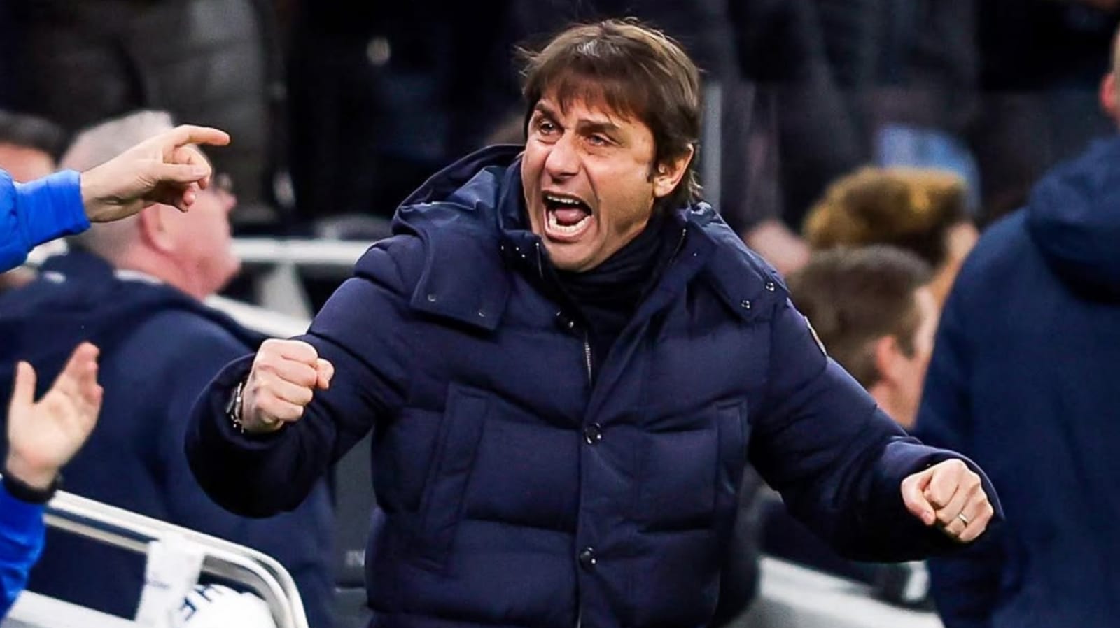 Conte Ajak Pemain Napoli Menikmati Momen Perburuan Gelar Juara Serie A