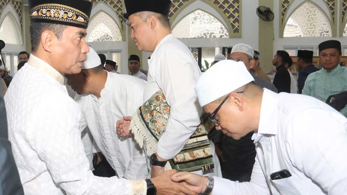 Kapolda Sumsel Salat Idul Adha Bersama Warga, Perkuat Ikatan Polri dan Masyarakat