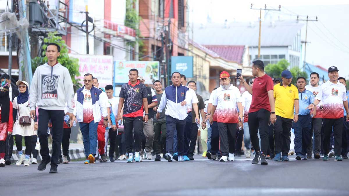 Cik Ujang Jadikan Momen 8 Dekade Sumsel untuk Bakar Semangat Hidup Sehat