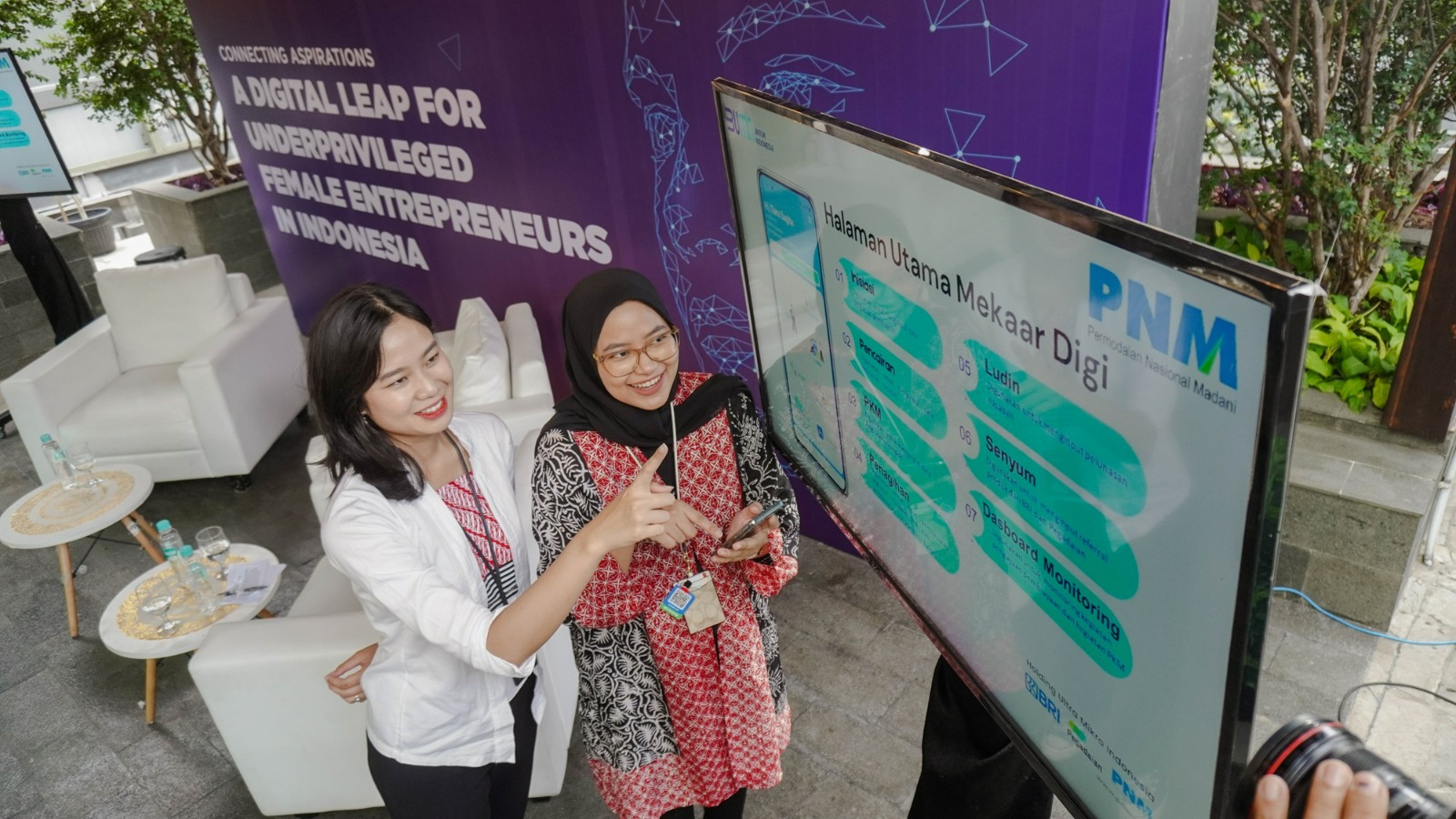 Telkomsel dan PNM Dukung Pemberdayaan Perempuan, Akselerasikan Digitalisasi Pelaku Usaha Ultra Mikro