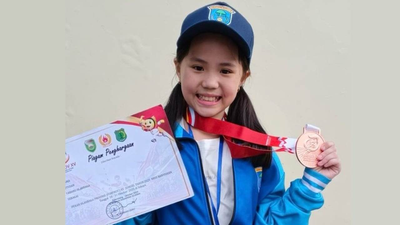 ‘Si Ulat Bulu’ Buktikan Skill, Raih Perunggu Dancesport Porprov 2025!