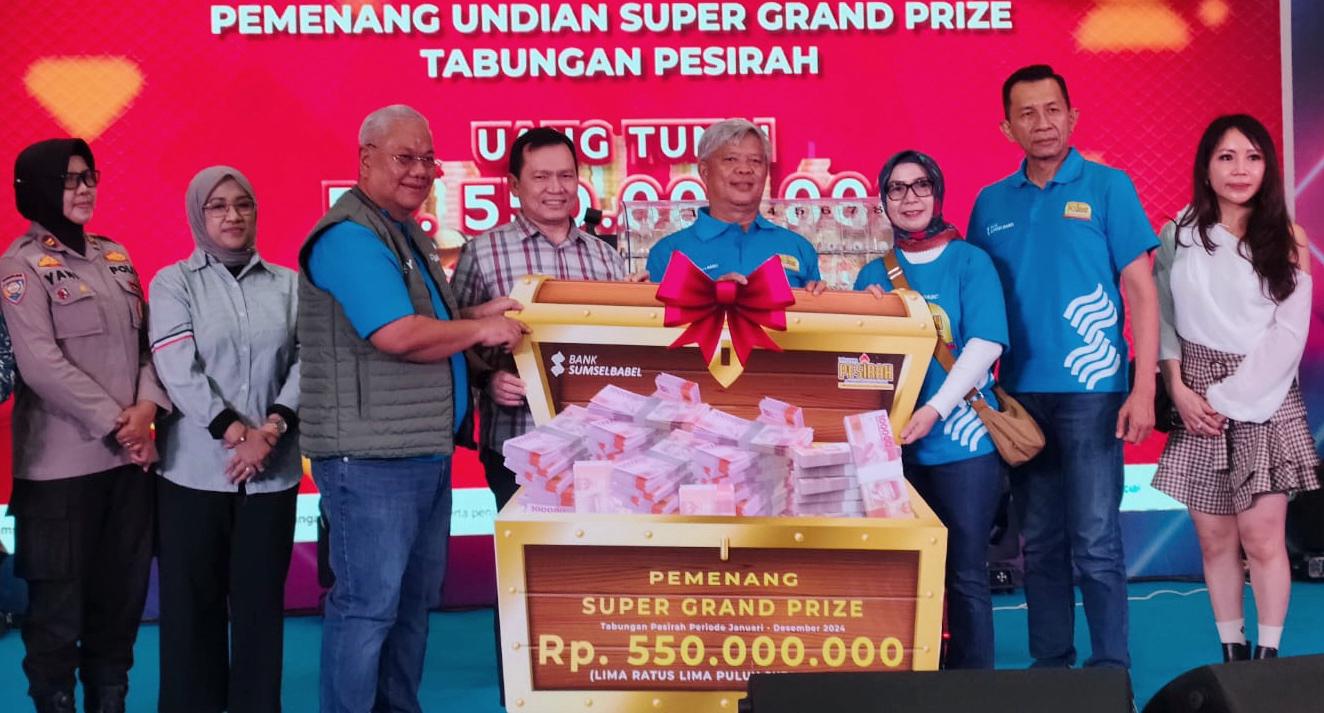 Bertabur Hadiah, Bank Sumsel Babel Undi Super Grand Prize Tabungan Pesirah 2025