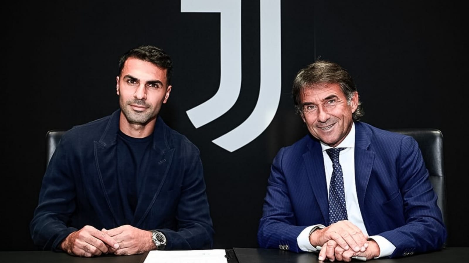 Juventus Mencuri Zeki Celik Tepat di Depan Hidung Roma