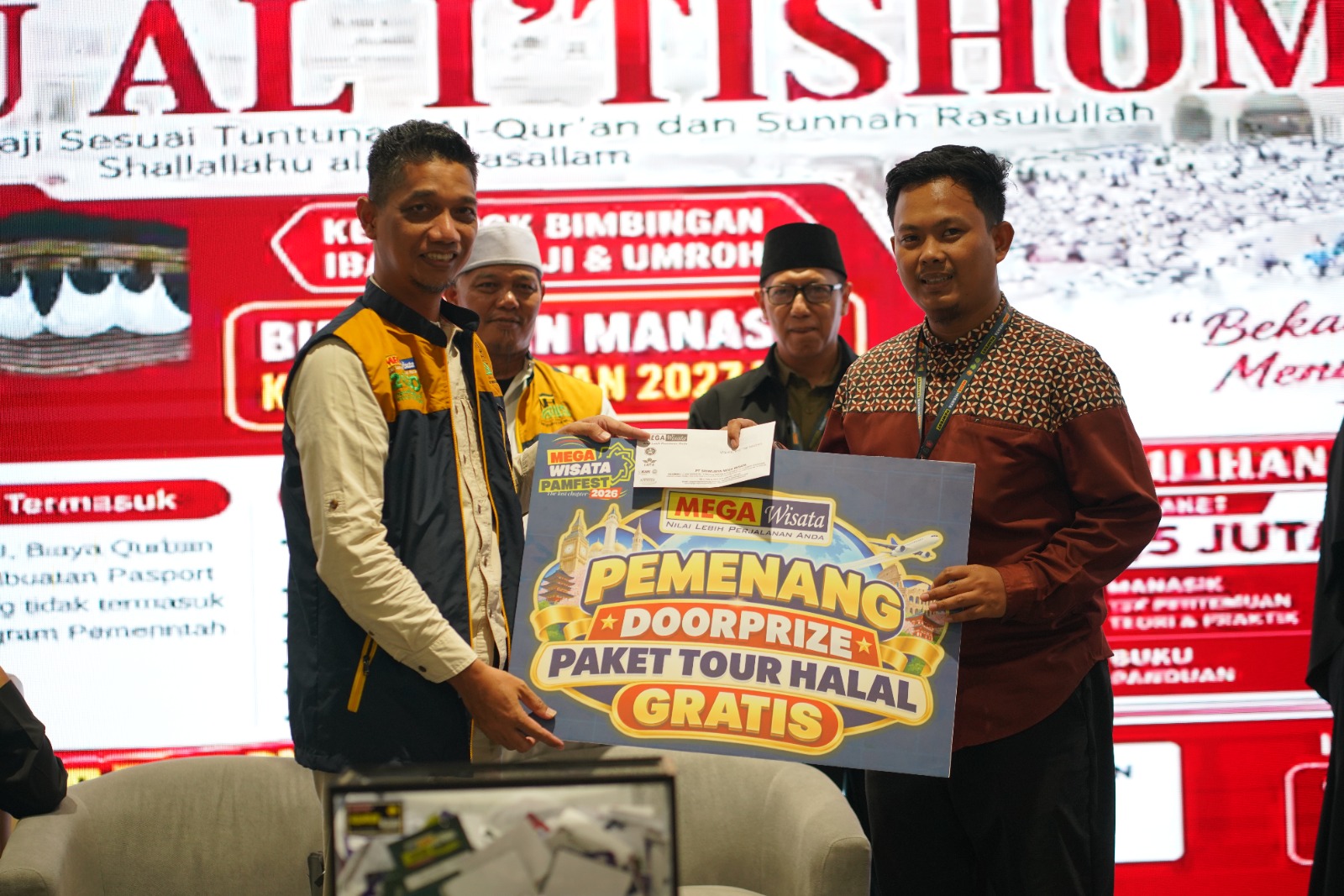 BIKIN GEMPAR! Mega Wisata PAMFEST 2026 Ditutup Hujan Hadiah: 2 Pengunjung Auto Berangkat Umroh Gratis!