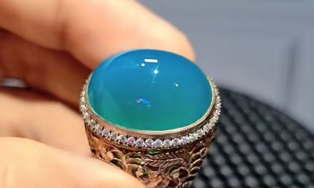 Ini Dua Jenis Warna Cincin Batu Akik Milik Ustaz Abdul Somad Beserta Khasiatnya