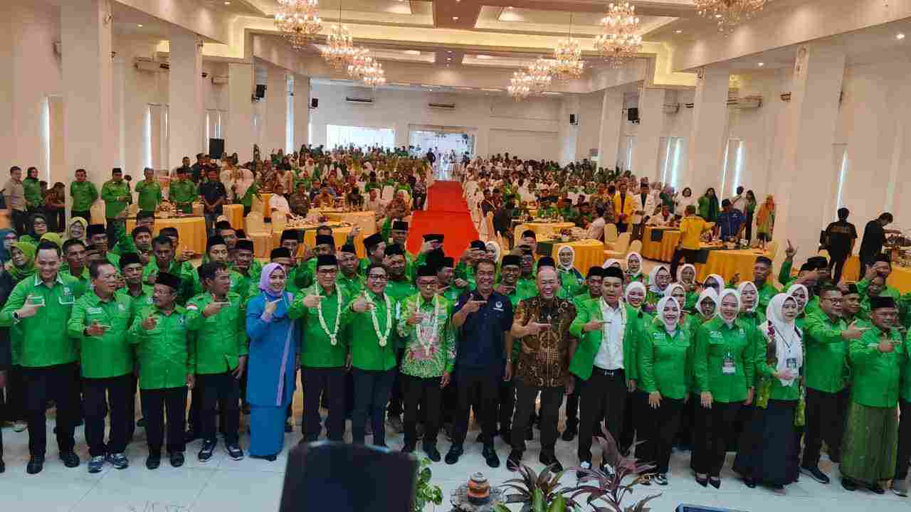 Perkuat Soliditas Partai, Gus Halim Kukuhan Pengurus DPC PKB MLM Periode 2026-2031