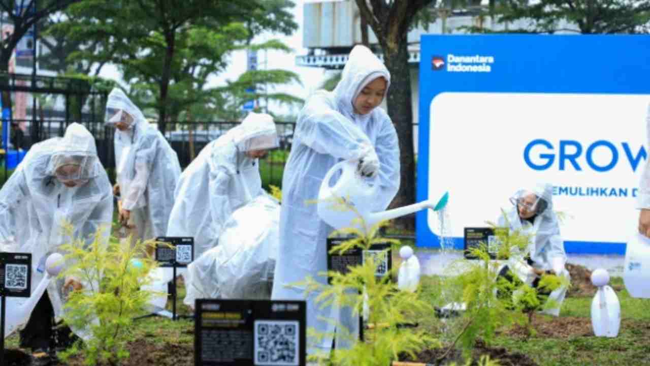 Perkuat Komitmen Keberlanjutan, BRI Gelar Aksi Tanam Pohon dan Ajak Masyarakat Peduli Lingkungan