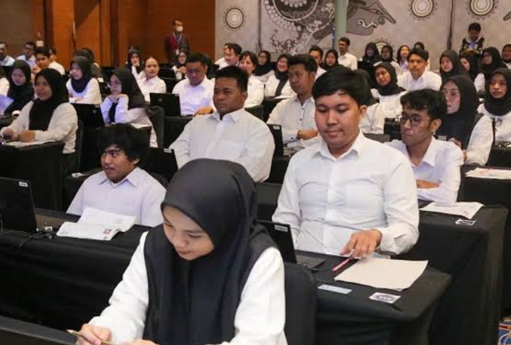 PPPK Baru Diangkat Berhak Terima Gaji 13, Tapi Harus Penuhi Kriteria Ini