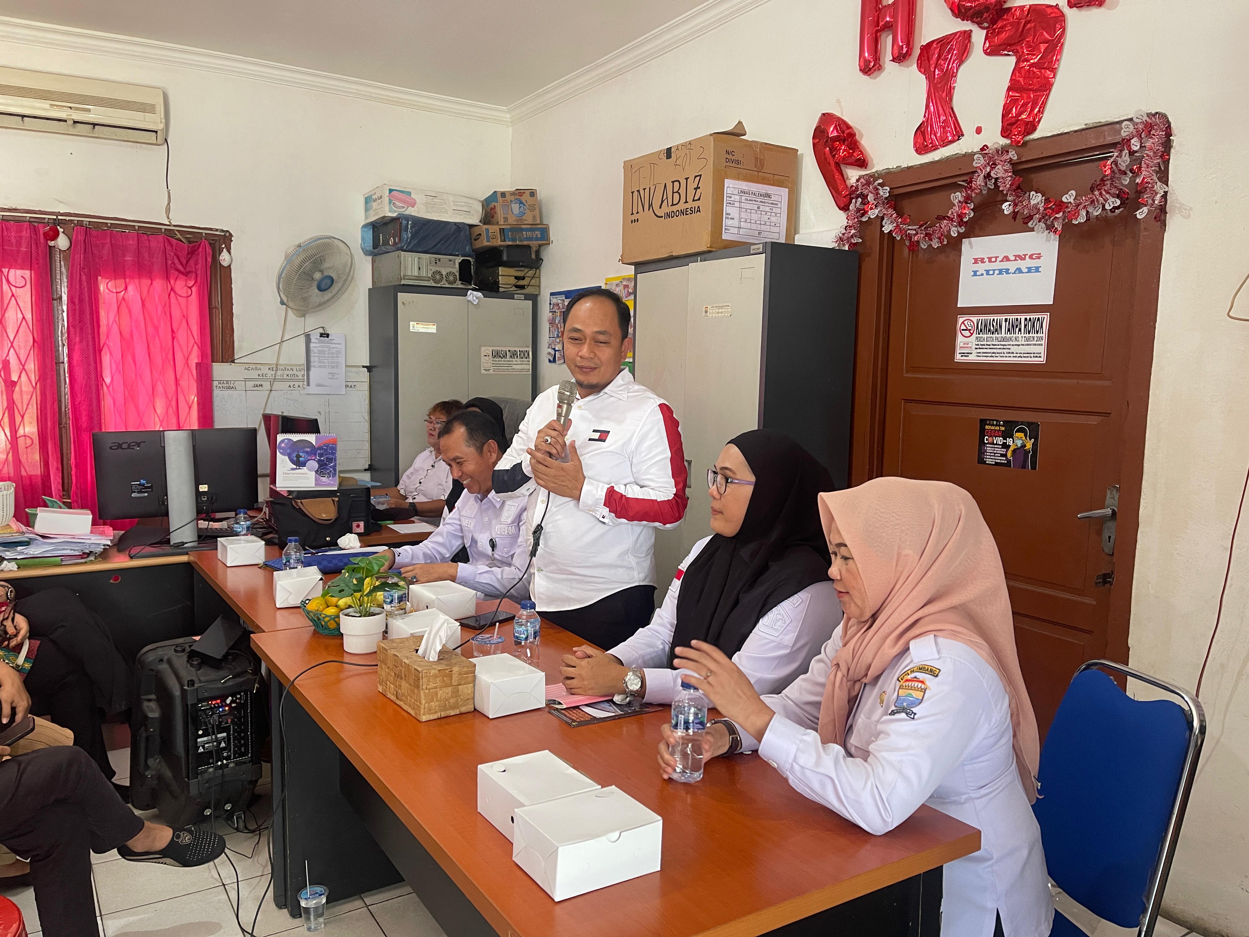 Penyuluh Hukum Kemenkumham Sumsel Gelar Pembinaan Kelompok Kadarkum di Kelurahan 5 Ilir 