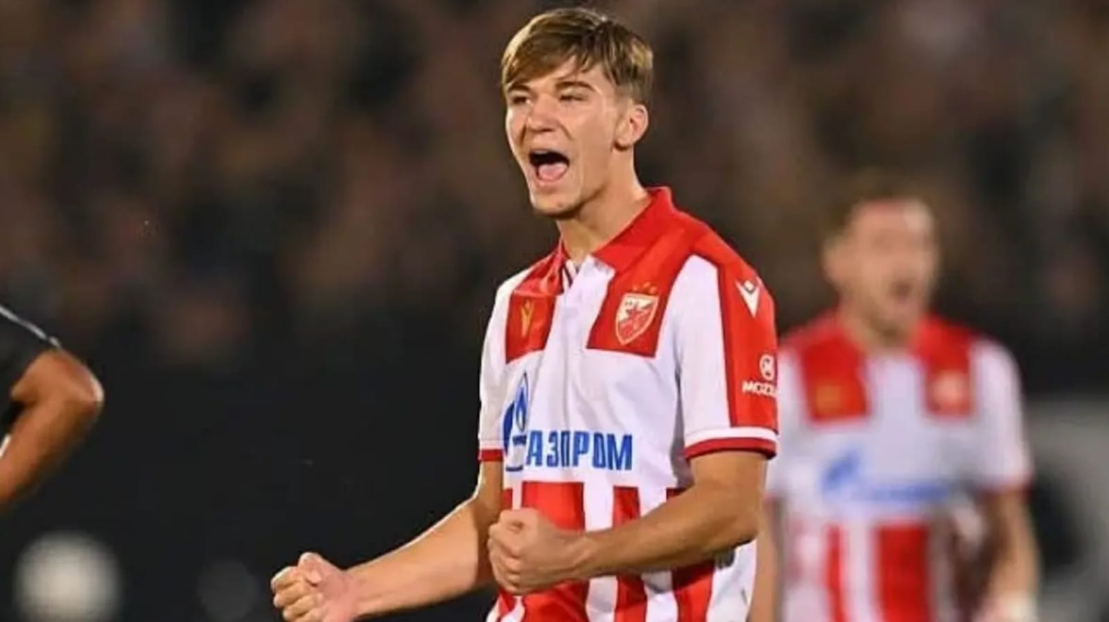 Milan Bergabung Inter dan Beberapa Tim Papan Atas Mengejar Penyerang Red Star Belgrade