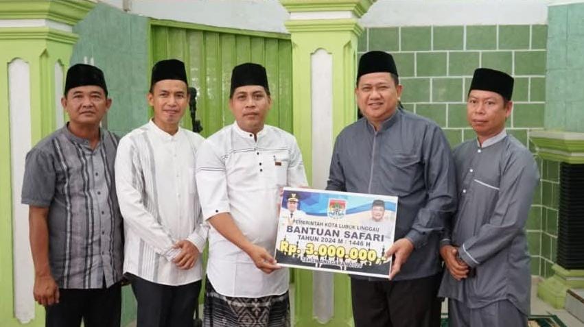 Pj Wako Lubuklinggau H Koimudin dan Jajaran Safari Jumat di Masjid Jami' At Takwa