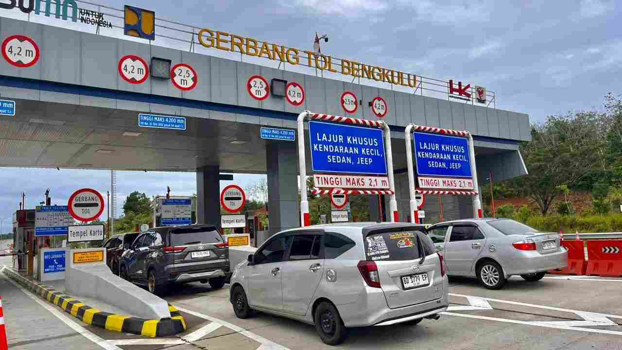 Libur Panjang Imlek, 137 Ribu Kendaraan Padati Tol Trans Sumatera, Naik 45,55 Persen