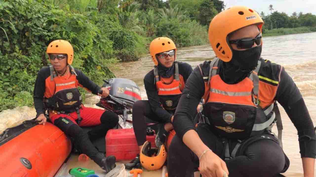 Tragis! Perahu Getek Oleng di Sungai Siguci, Satu Warga OKUT Tenggelam