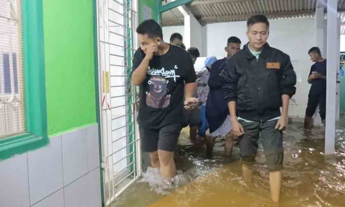 Kota Palembang Dikepung Banjir, Pemkot Palembang Siapkan Stasiun Pompa Air Antisipasi Genangan Air Hujan