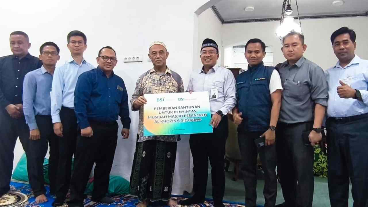 Gerak Cepat! BSI Bantu Evakuasi Musibah Pesantren di Jawa Timur