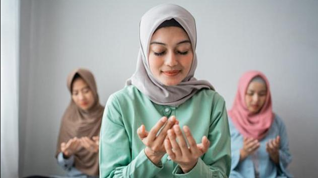 Perempuan Wajib Hapalkan Doa-doa Ini, Ada Doa Redakan Nyeri Haid