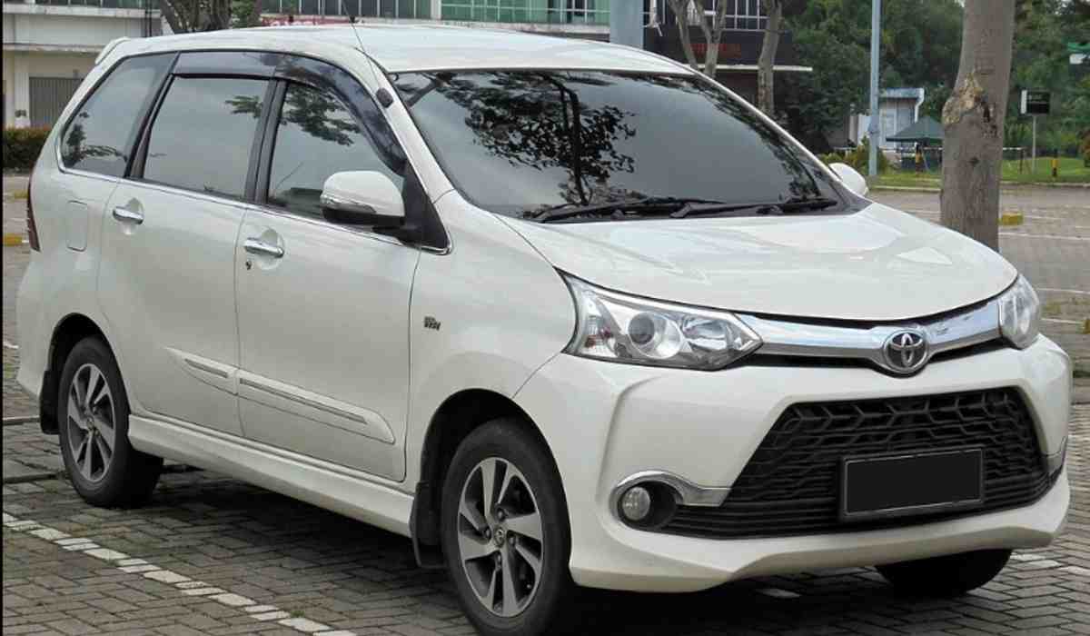 Rekomendasi 5 Merk Mobil Paling Hemat Bensin, Toyota Jadi Juaranya