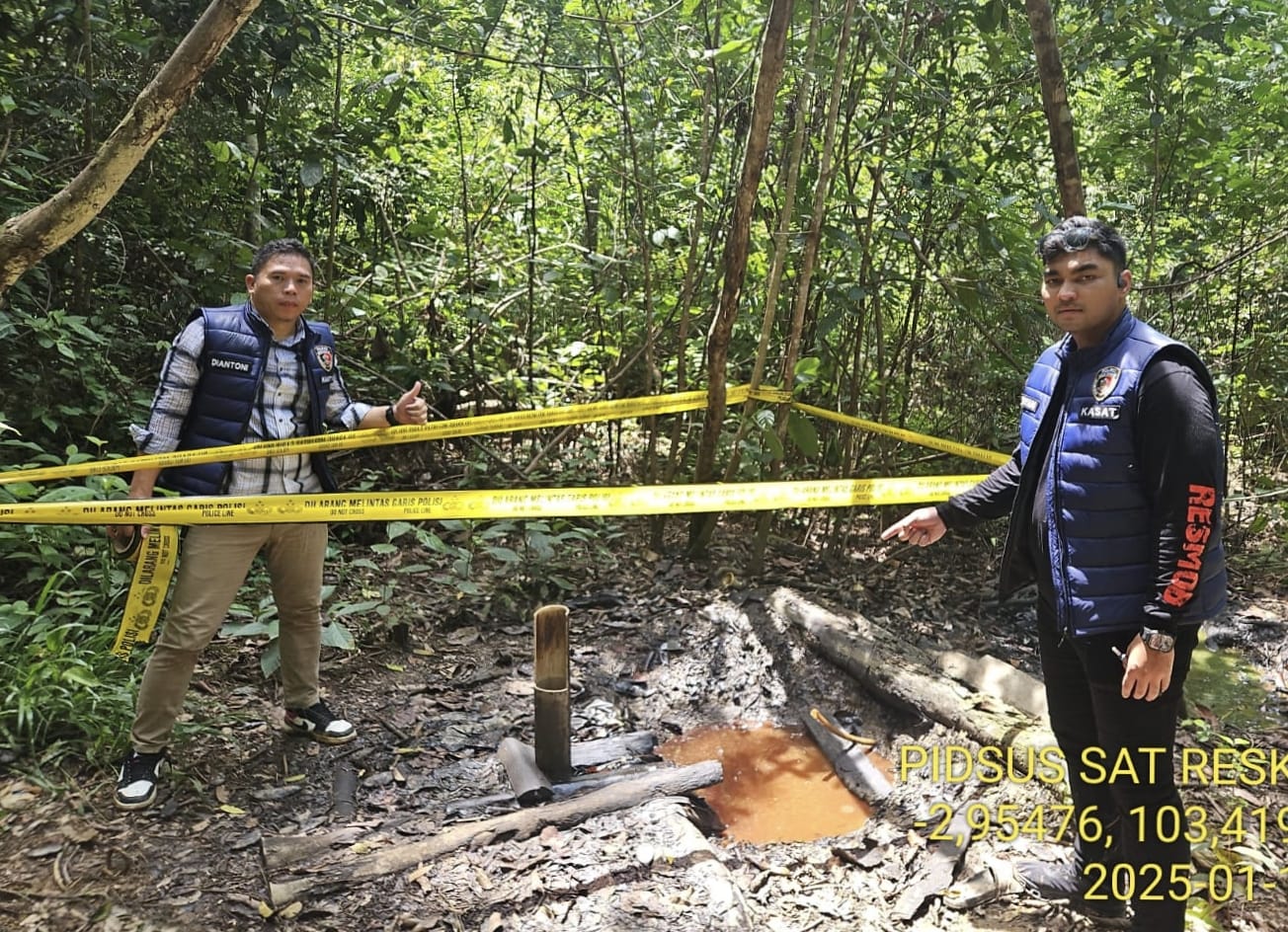 Polres Musi Rawas Bongkar Praktek Pengeboran Minyak, Tangkap Dua Pelaku dan Sita 12 Jerigen Minyak Mentah