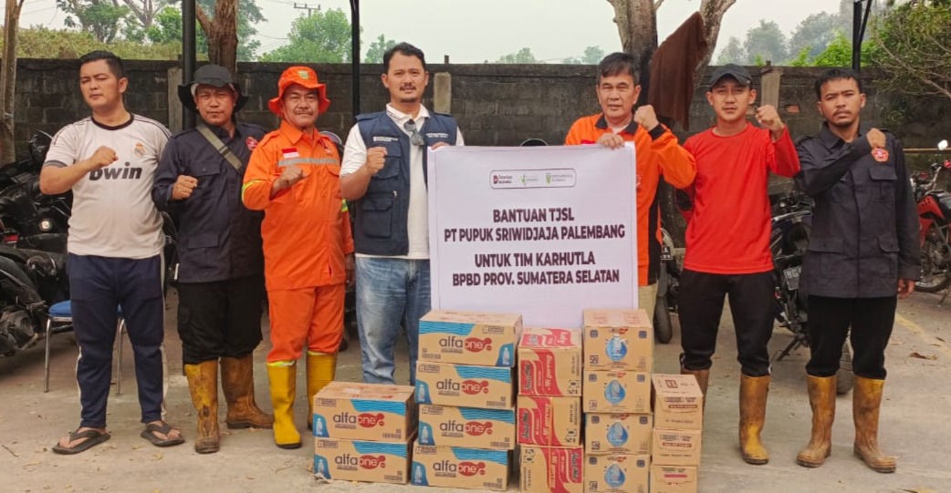 HEROIK! Pusri Palembang Terjun Langsung ke Medan Karhutla, Kirim Pasokan Logistik Level Dewa Buat Pejuang Api!