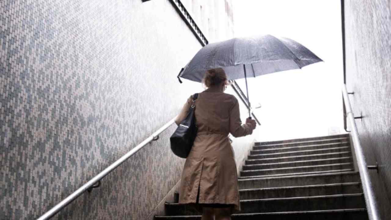 Prakiraan Cuaca BMKG 25 Desember 2025: Kamis Basah di Sumsel, Hujan Ringan Diprediksi Merata Hari Ini