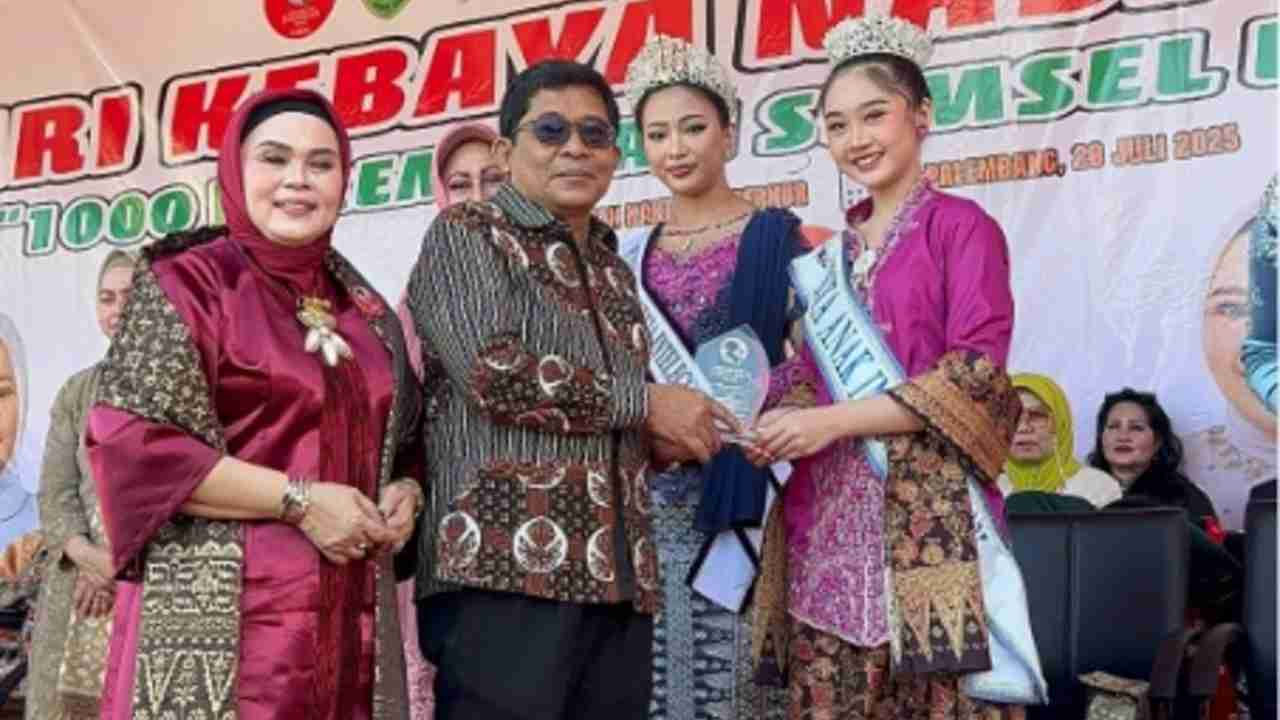 Hari Kebaya Nasional 2025, Vania Duta Anak Indonesia Raih Penghargaan Ini