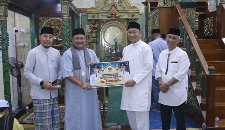 Wali Kota dan Jajaran Pemkot Lubuk Linggau Safari Ramadhan di Masjid Agung As-Salam