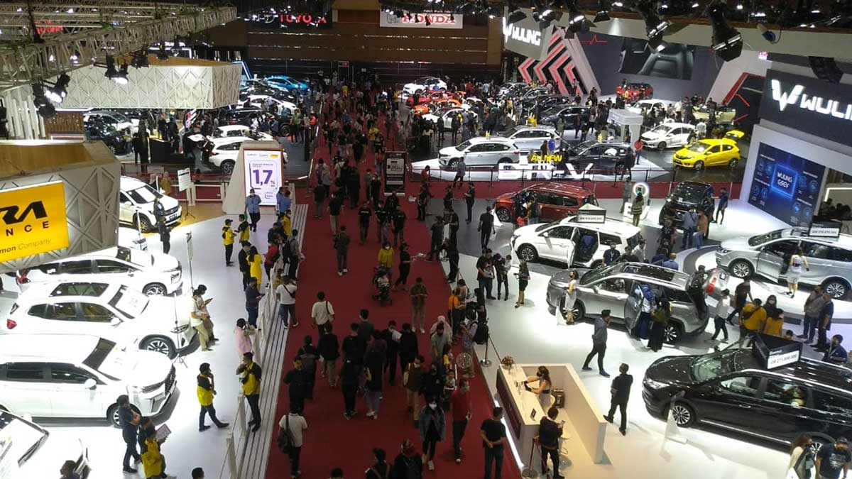 Gaikindo Tetapkan Target Penjualan 900 Ribu Mobil di 2025, Imbas Pengaruh Opsen Pajak?