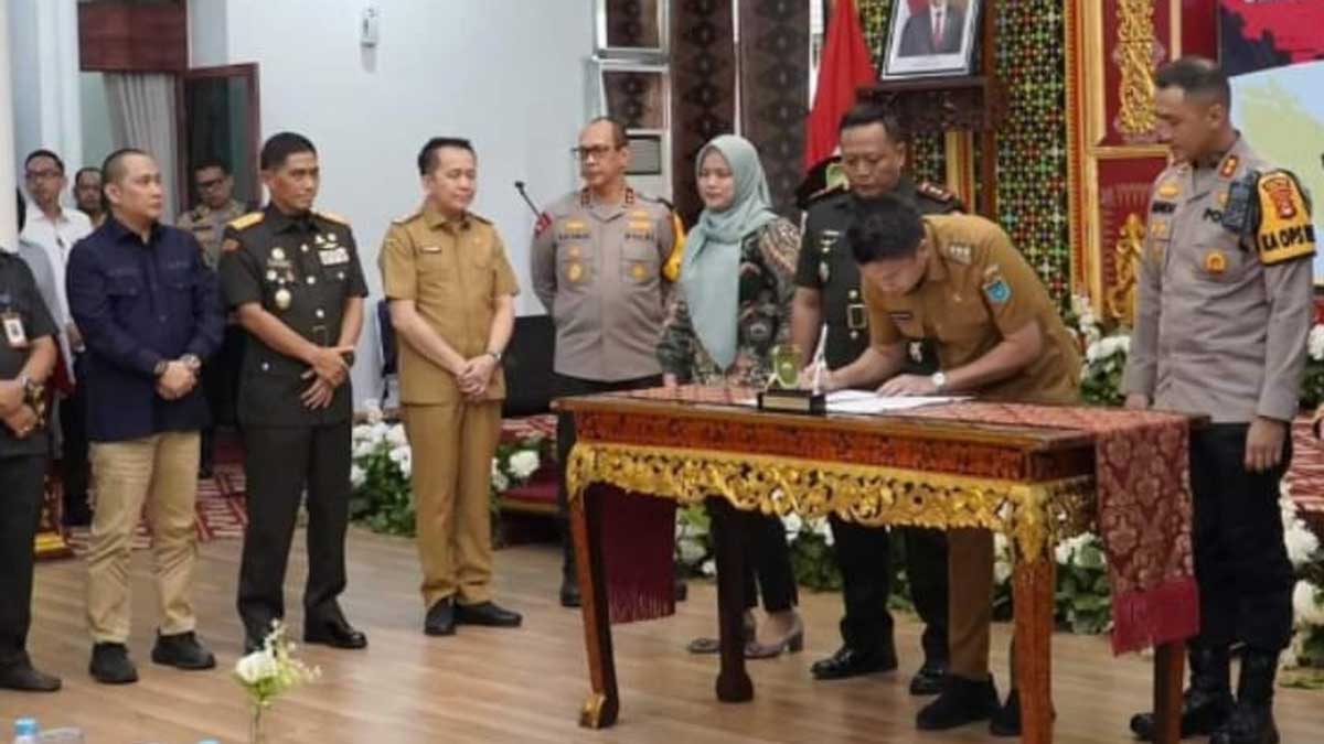 Resmi, Bupati Ogan Ilir Lakukan Penandatanganan NPHD Pilkada Serentak