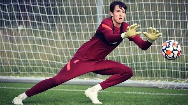 Empat Tahun di Klub Liga Primer Kiper Ini Kembali Ke Brasil Tanpa Pernah Tampil di Tim Utama 