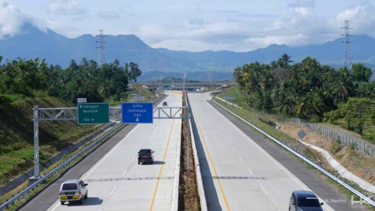 HK Bangun 1.235 Jalan Tol dalam Satu Dekade, Dilintasi Ratusan Juta Kendaraan