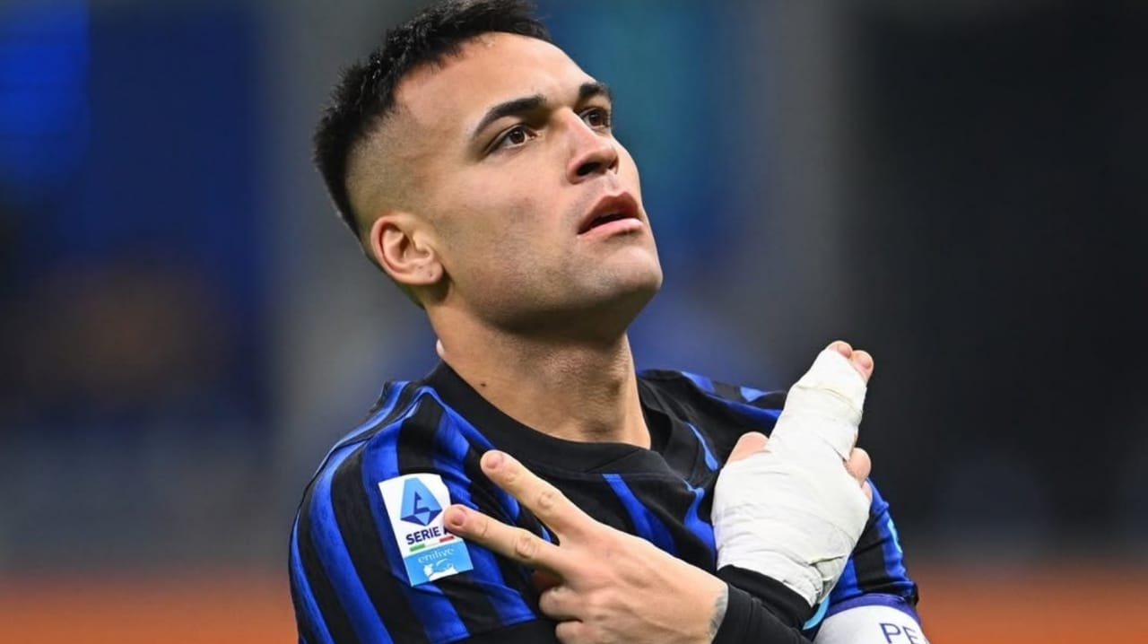 Bologna Kalah Gol dan Assist Lautaro Martinez Membawa Inter ke Puncak Klasemen Serie A