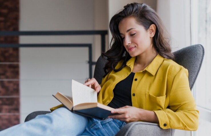 Kehilangan Minat Membaca? Ini 5 Cara Mengatasi Reading Slump yang Wajib Kamu Tahu, Semangat Baca Kembali