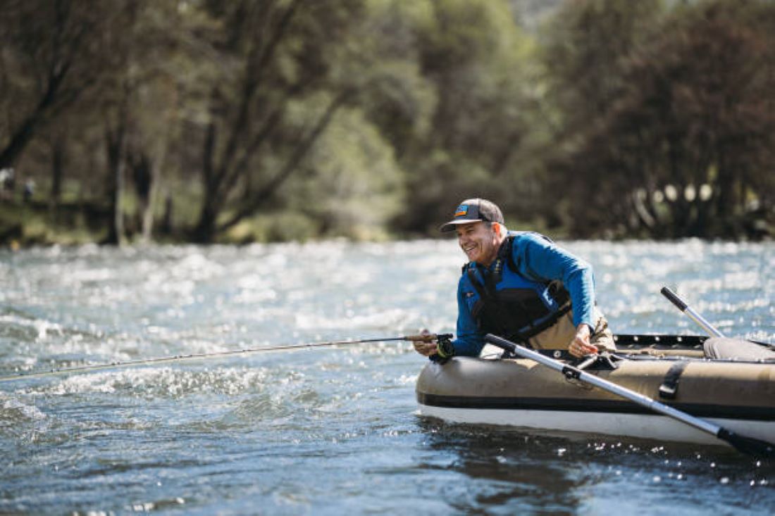 ISTRI WAJIB TAHU! Ini 7 Kepribadian Pria yang Hobi Memancing