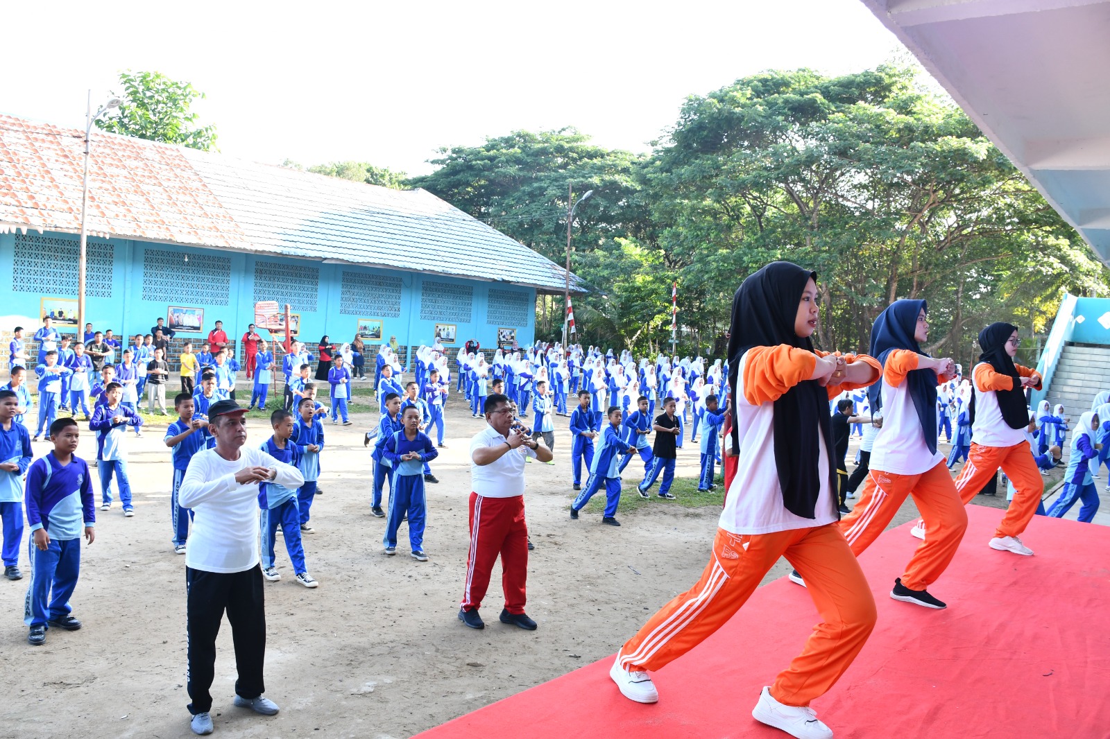 Serentak Seluruh Indonesia, Ratusan Santri dan ASN Kemenag Sumsel Ikut Laksanakan Senam Santri 