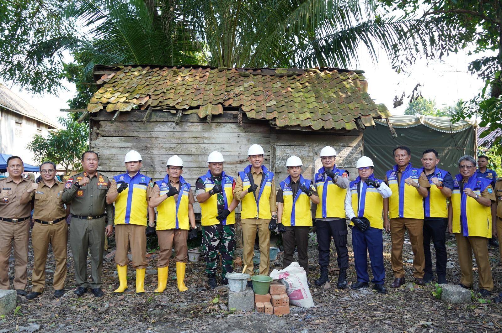 Bupati Muchendi Eksekusi Program Prioritas, Perbaiki Rumah Tidak Layak Huni di OKI