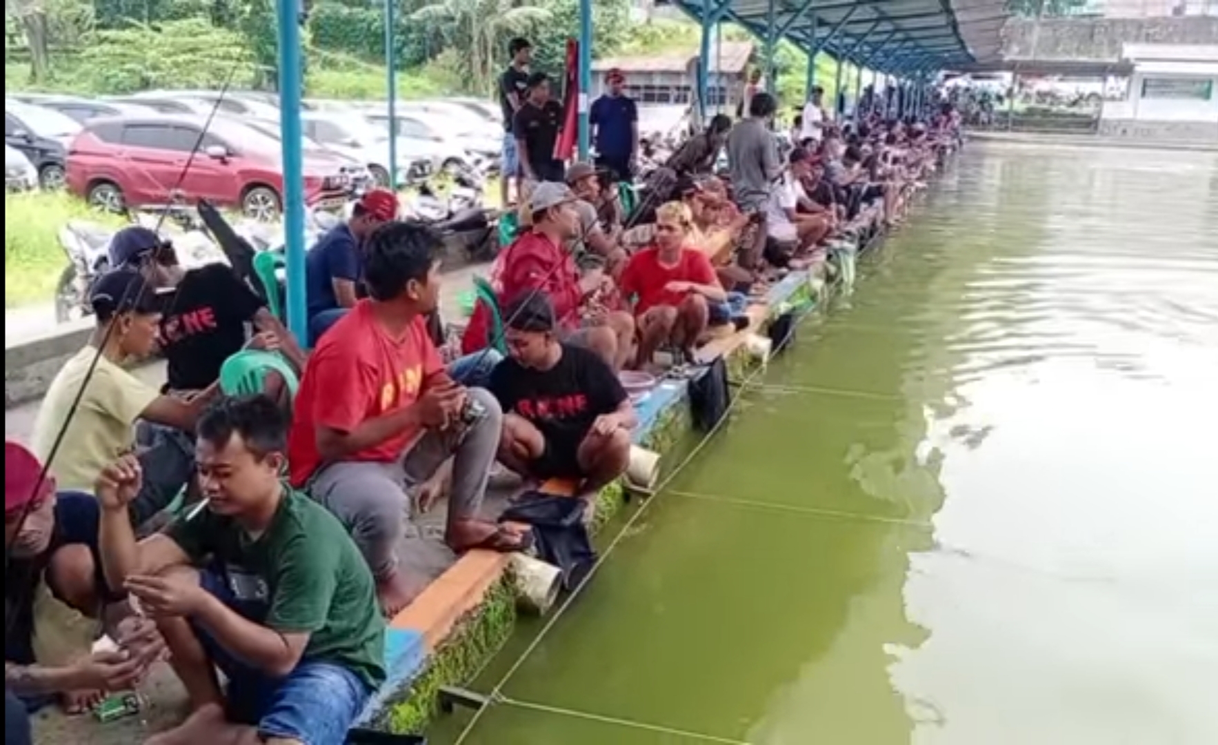 Anda Sering Boncos Mancing ikan Mas? Coba Pakai 4 Jenis Umpan Berikut Ini
