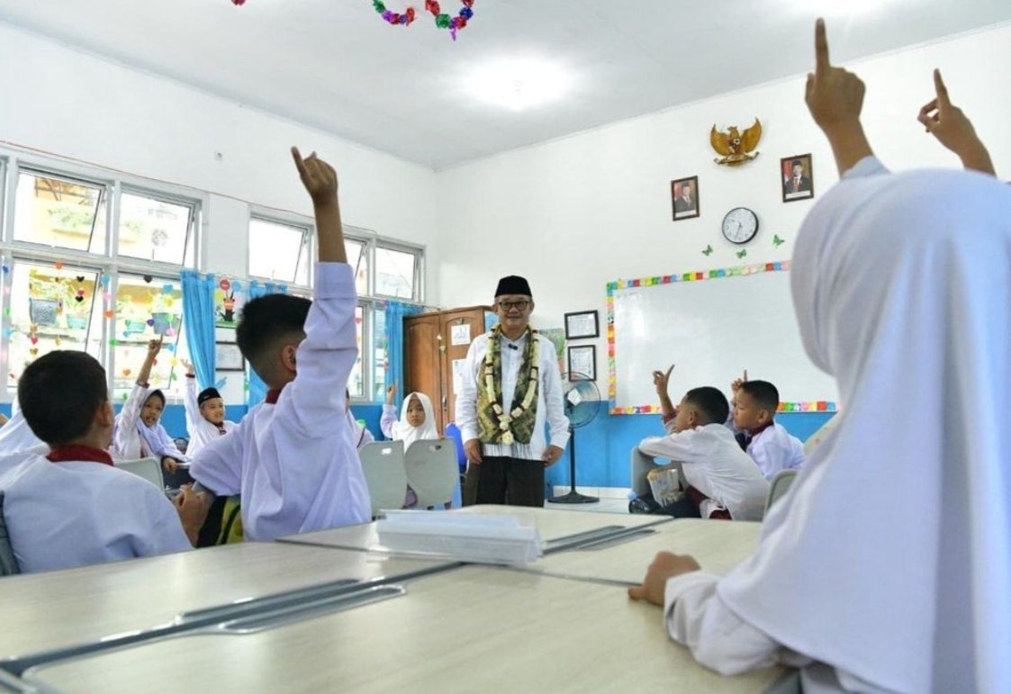 Kunker ke Palembang, Mendikdasmen Abdul Mu'ti Bakal Jalankan 3 Program Ini untuk Guru