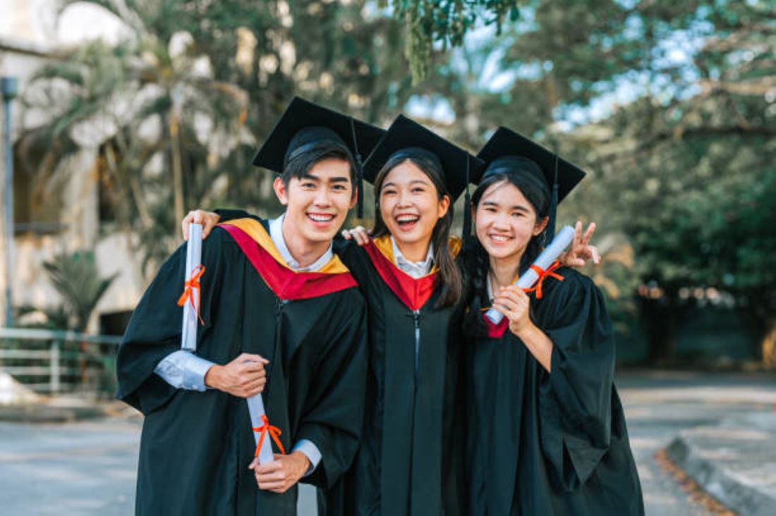 JANGAN LEWATKAN! Beasiswa Kuliah 2025 Jenjang S1 Bagi Lulusan SMA dan SMK