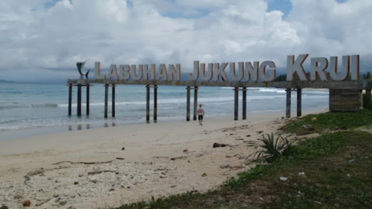 4 Rekomendasi Destinasi Wisata di Krui Pesisir Barat Lampung, Libur Lebaran Seru Bareng Keluarga