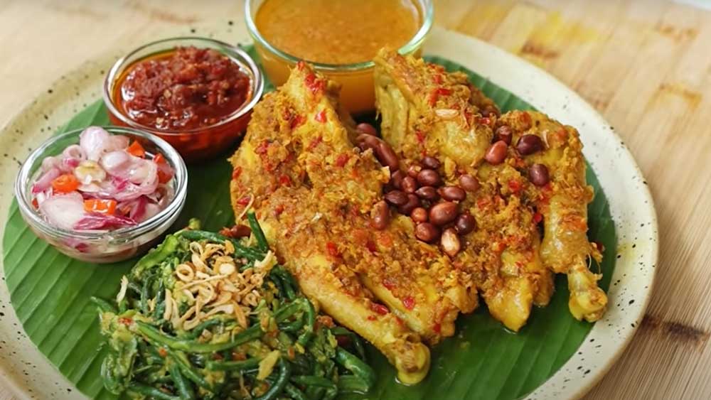 Resep Ayam Betutu, Kuliner Legendaris Bali yang Menggoda Selera dengan Rempah