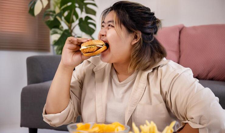 10 Makanan Penyebab Obesitas, Ini Bahaya yang Mengintai Jika Dikonsumsi Berlebihan 